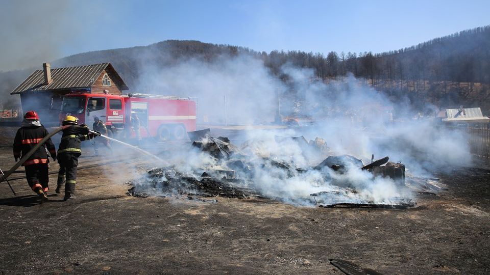 Шар өвсийг шатаахгүй байхыг анхааруулж байна